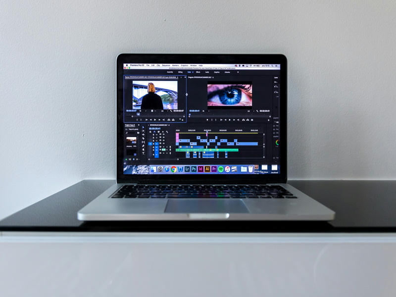 How Do You Turn on A Dell Laptop?