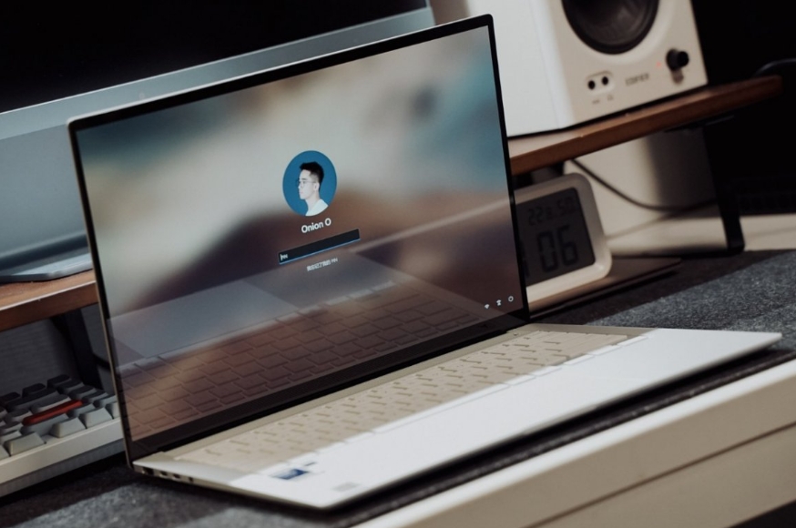 How To Choose The Right Laptop for Your Profession