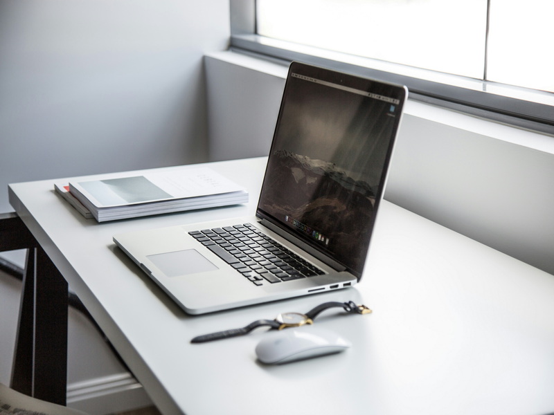 How Do You Screenshot on A Laptop?
